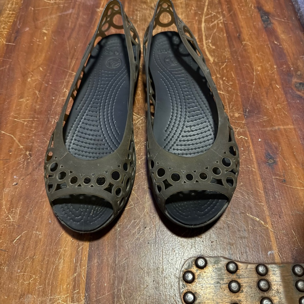 Crocs Adrina flat size 9